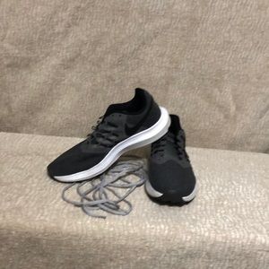 Nike Run Swift womens 8.5